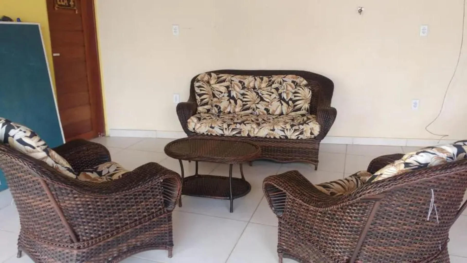 CASA DE PRAIA NO MIAI DE CIMA, CORURIPE 90 metros da praia