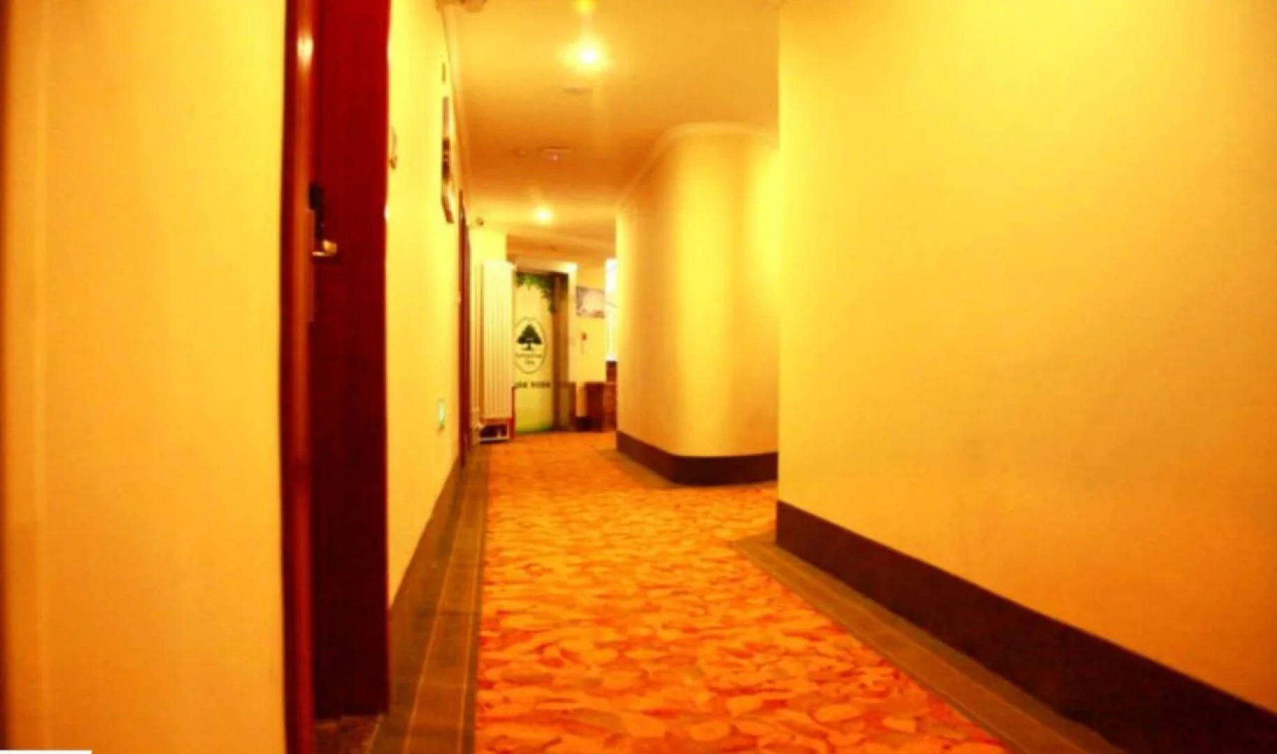 GreenTree Inn HeBei ZhangJiaKou HuaiLai ShaCheng North XinXing Road YongAn Street Express Hotel