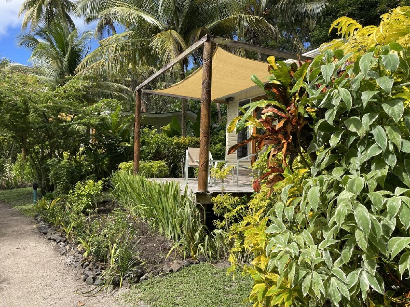 Sau Bay Resort & Spa