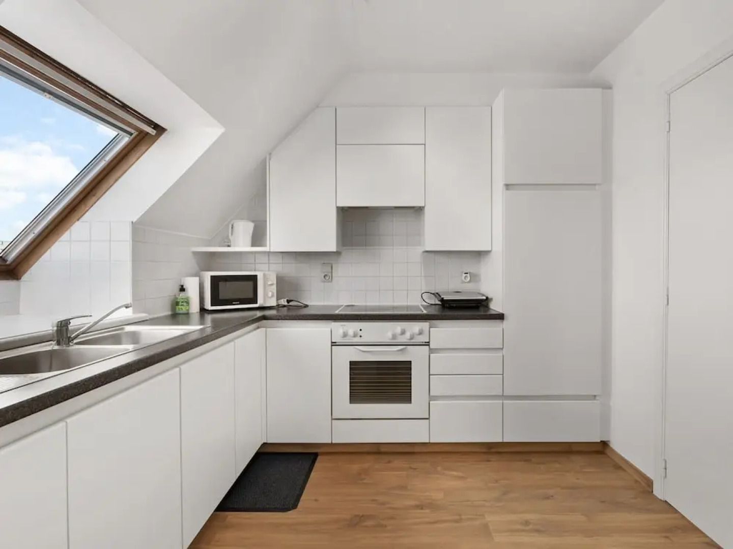 Beautiful Apartment Near Center