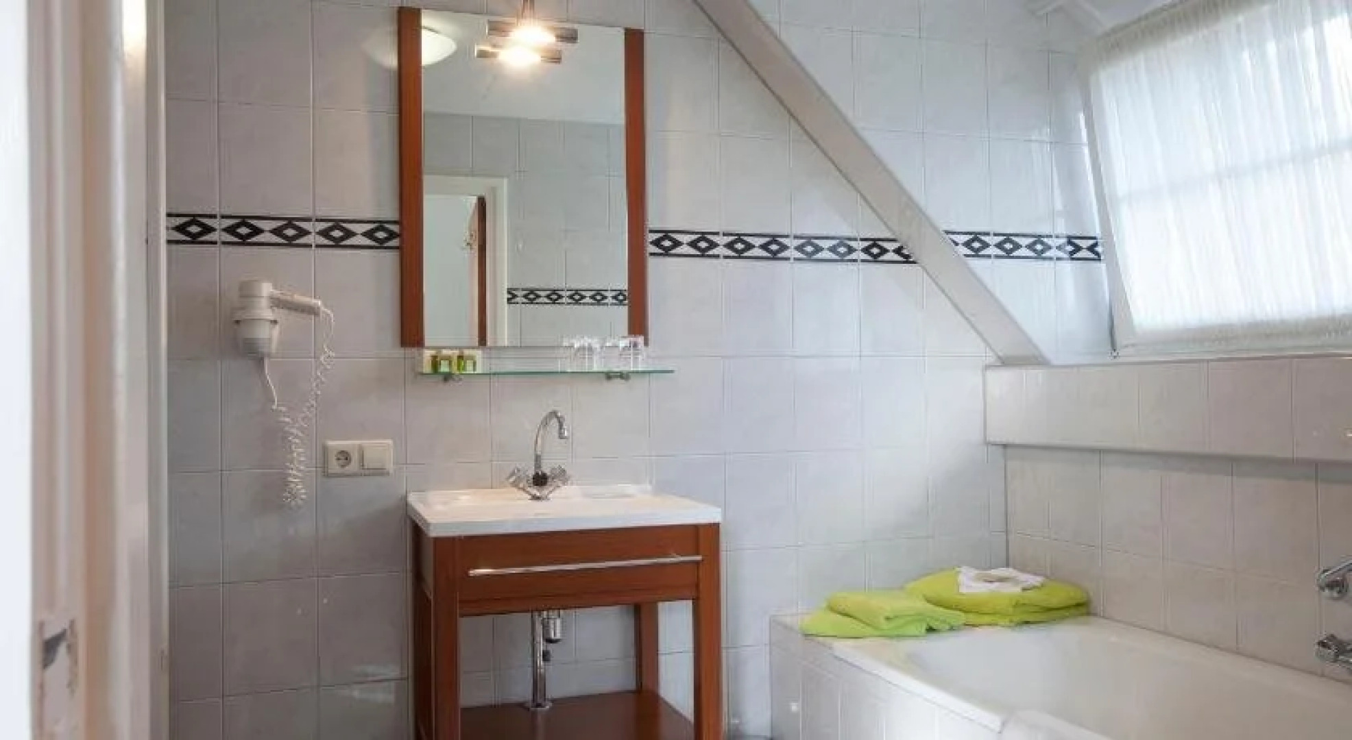 Logis Hotel De Tuinkamer