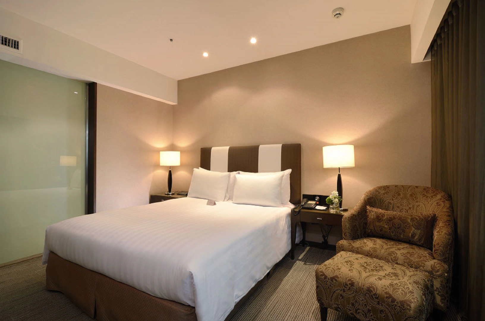 Taipei Fullerton Hotel - Fuxing South