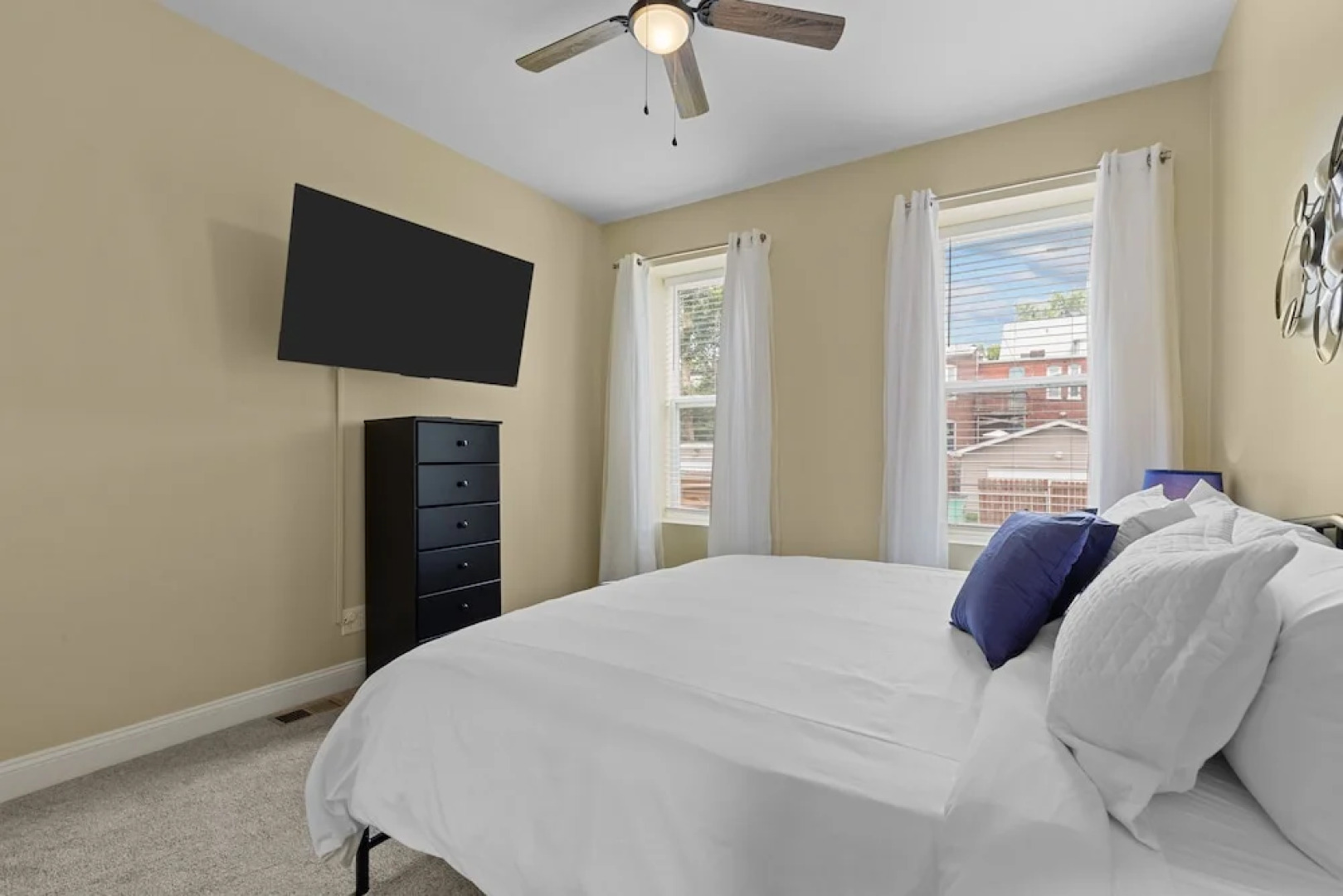 Red Brick Hideaway | JZ Vacation Rentals