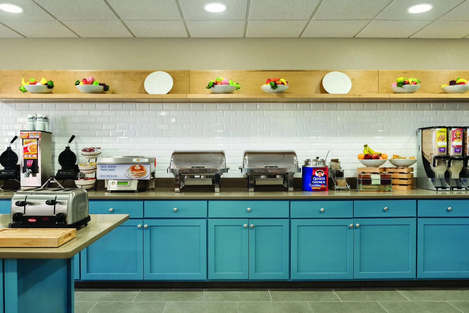 Country Inn & Suites by Radisson, Coralville, IA