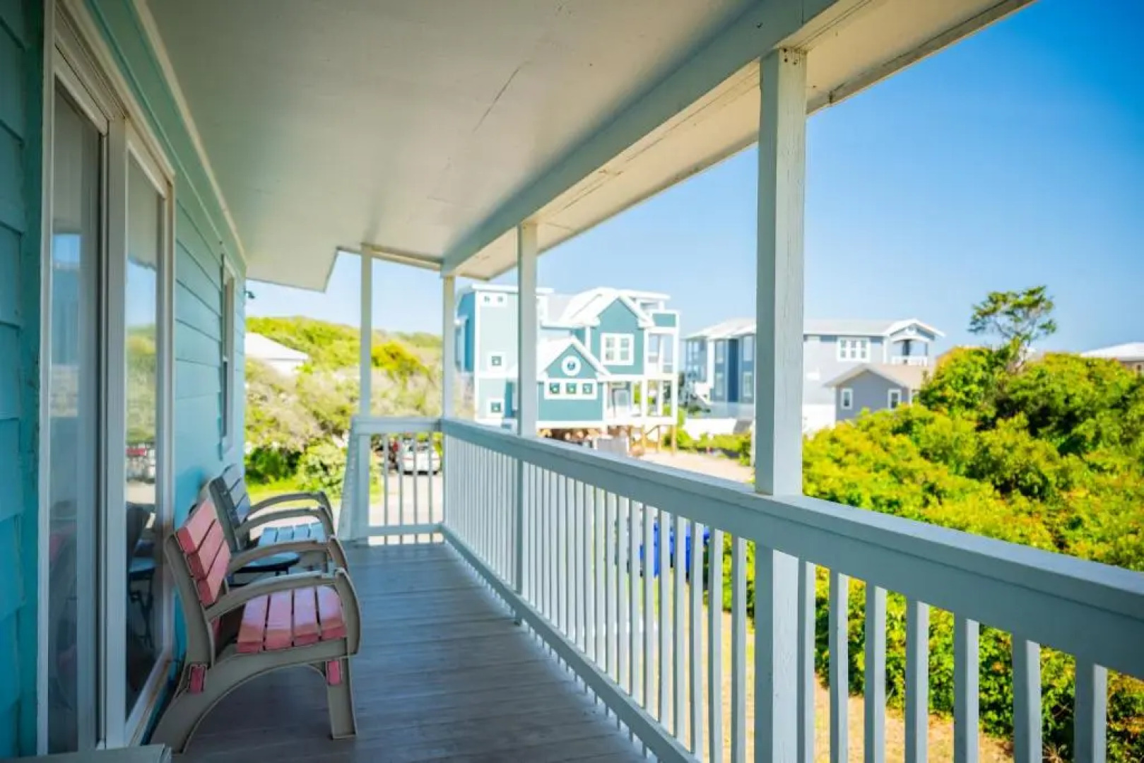 The Hideaway by Oak Island Accommodations