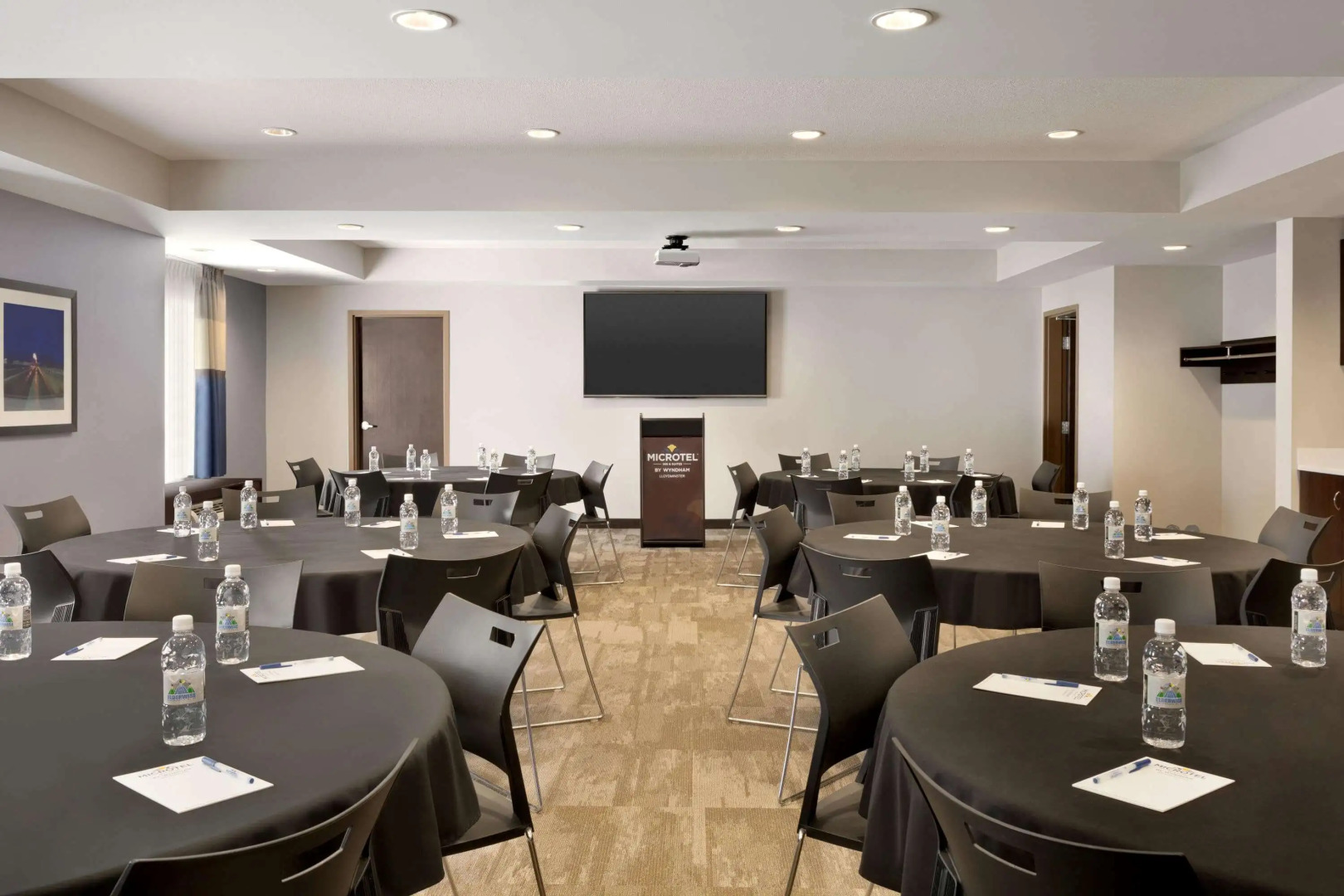 Microtel Inn & Suites By Wyndham Lloydminster