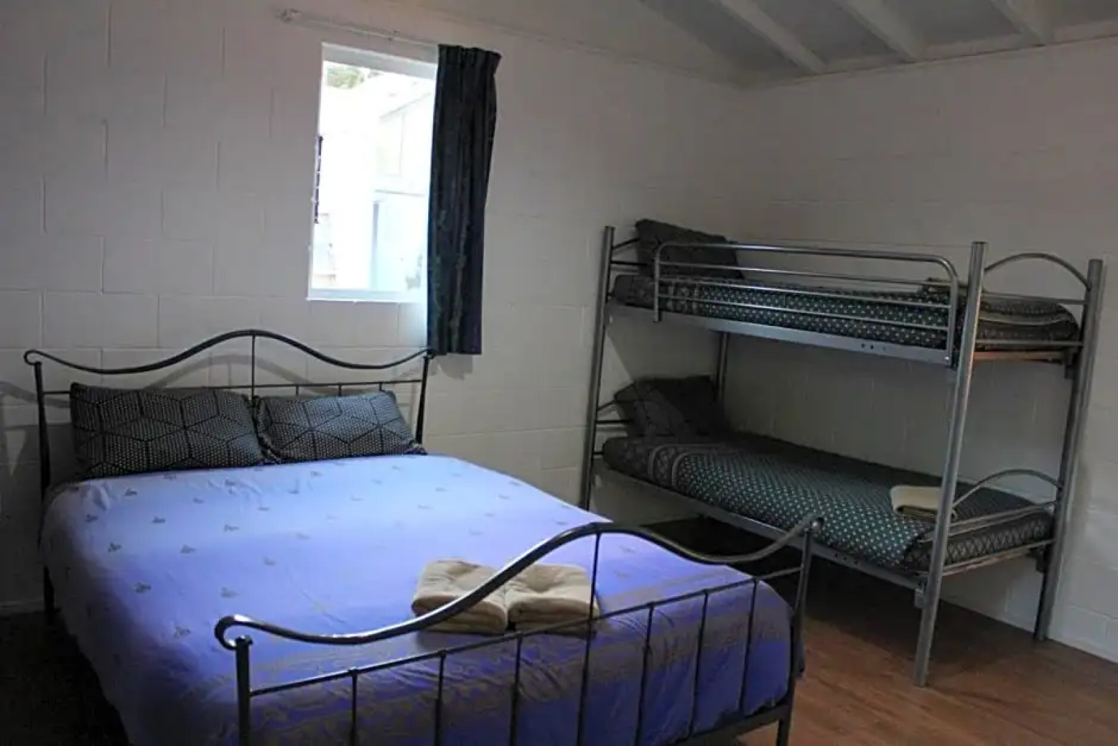 Riverside Haven Lodge & Holiday Park