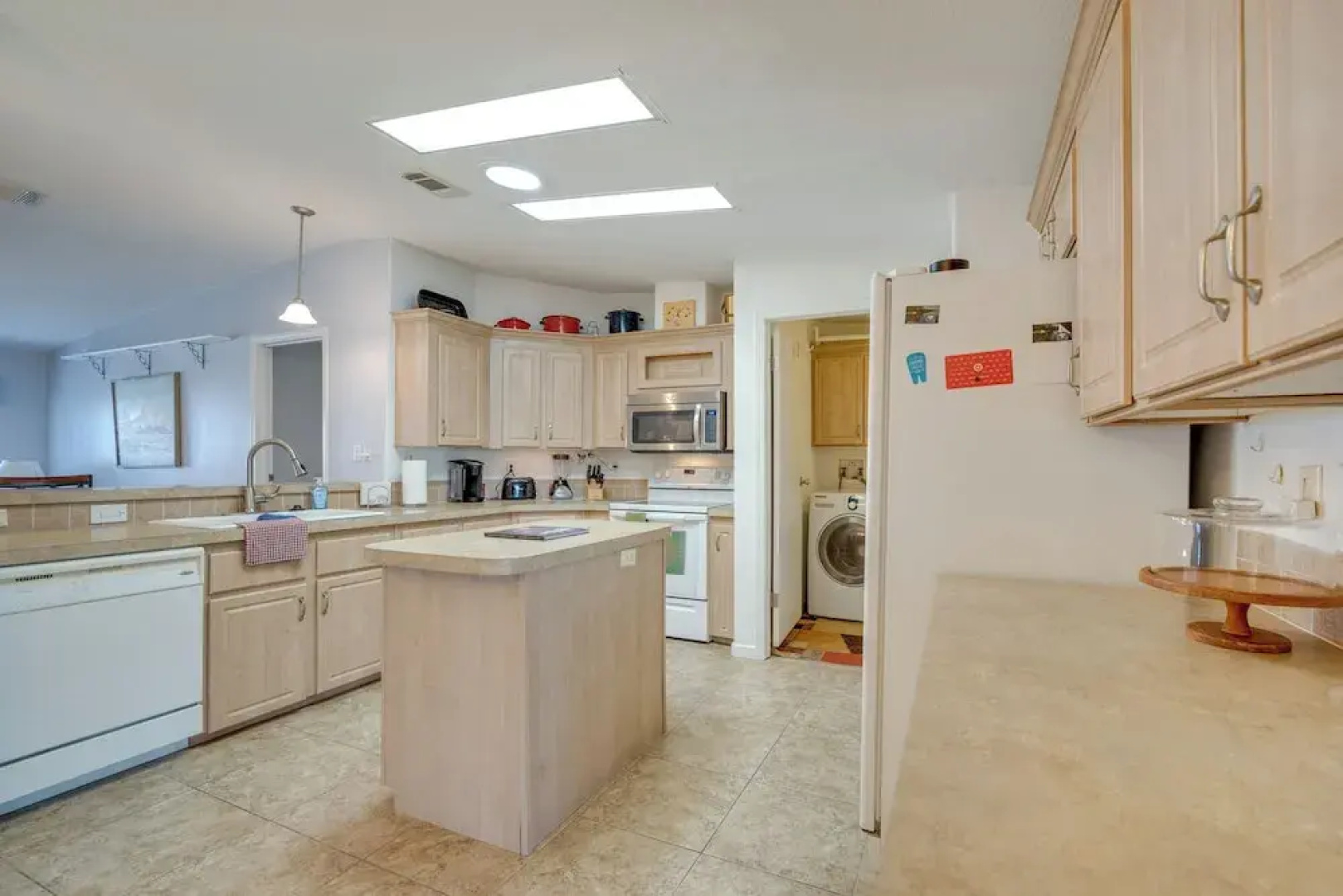 Near Golf & Dining: Wildwood Vacation Rental!