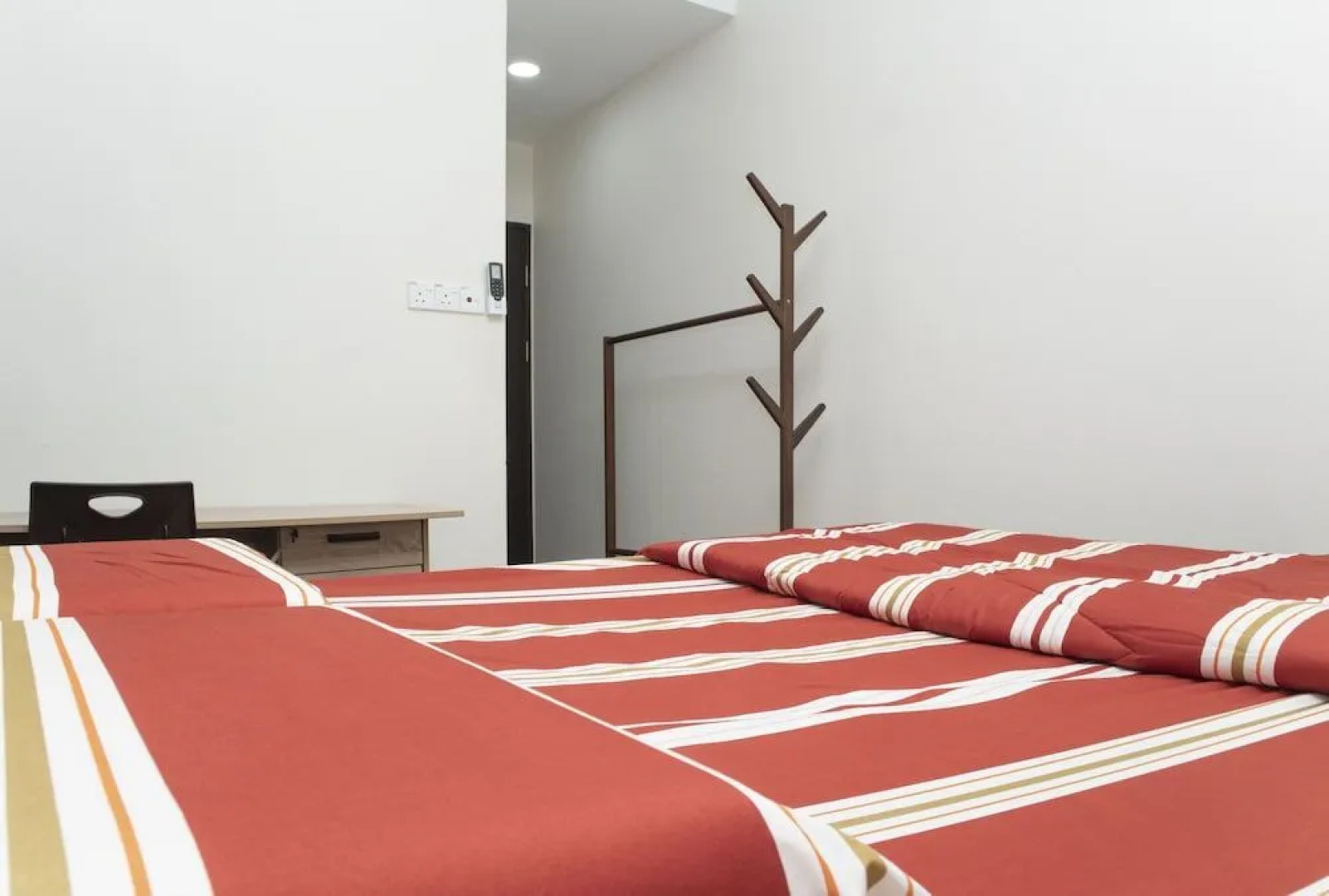 SPOT ON 90390 Hostel Solution