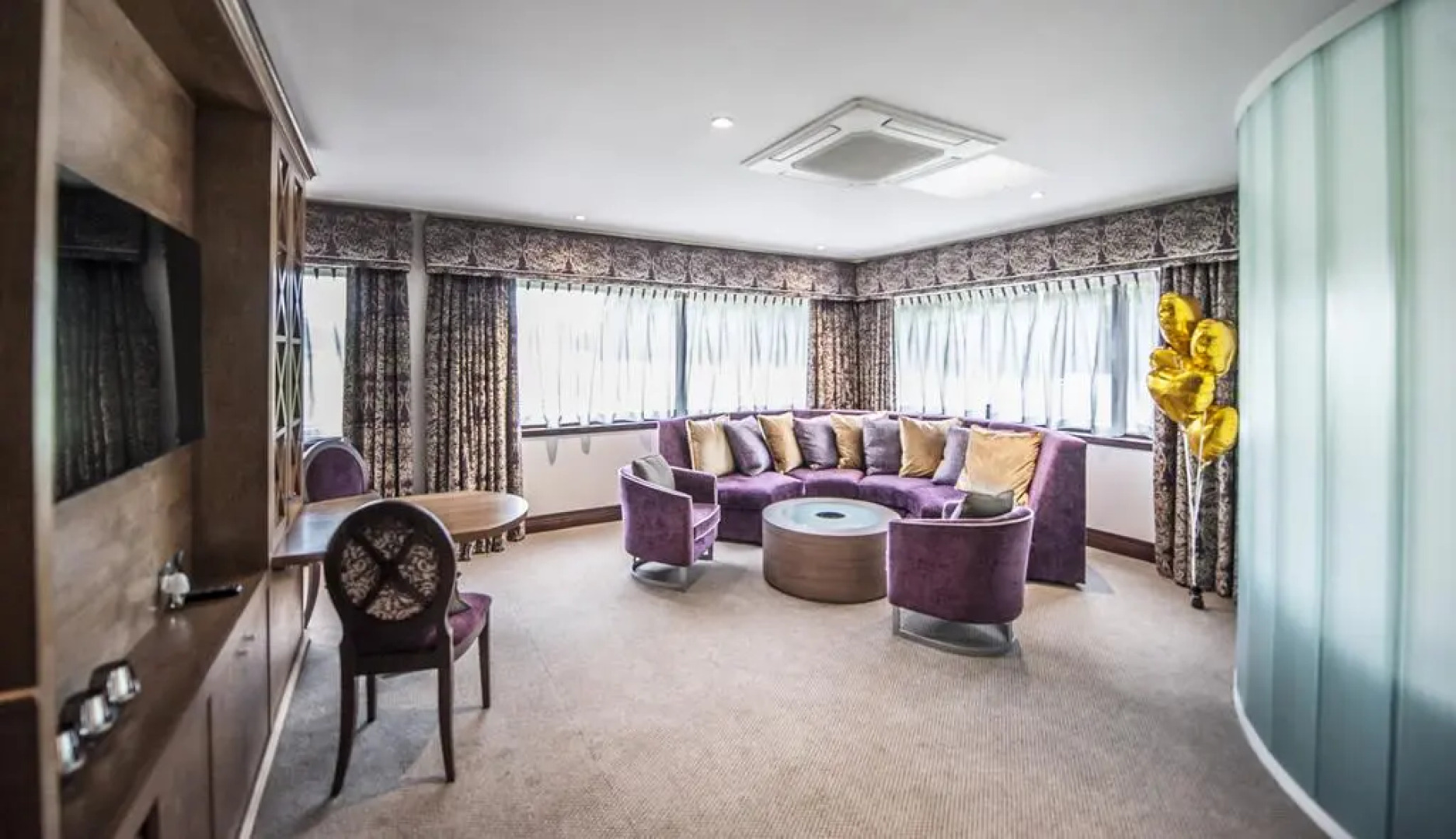 Parklands Hotel & Country Club