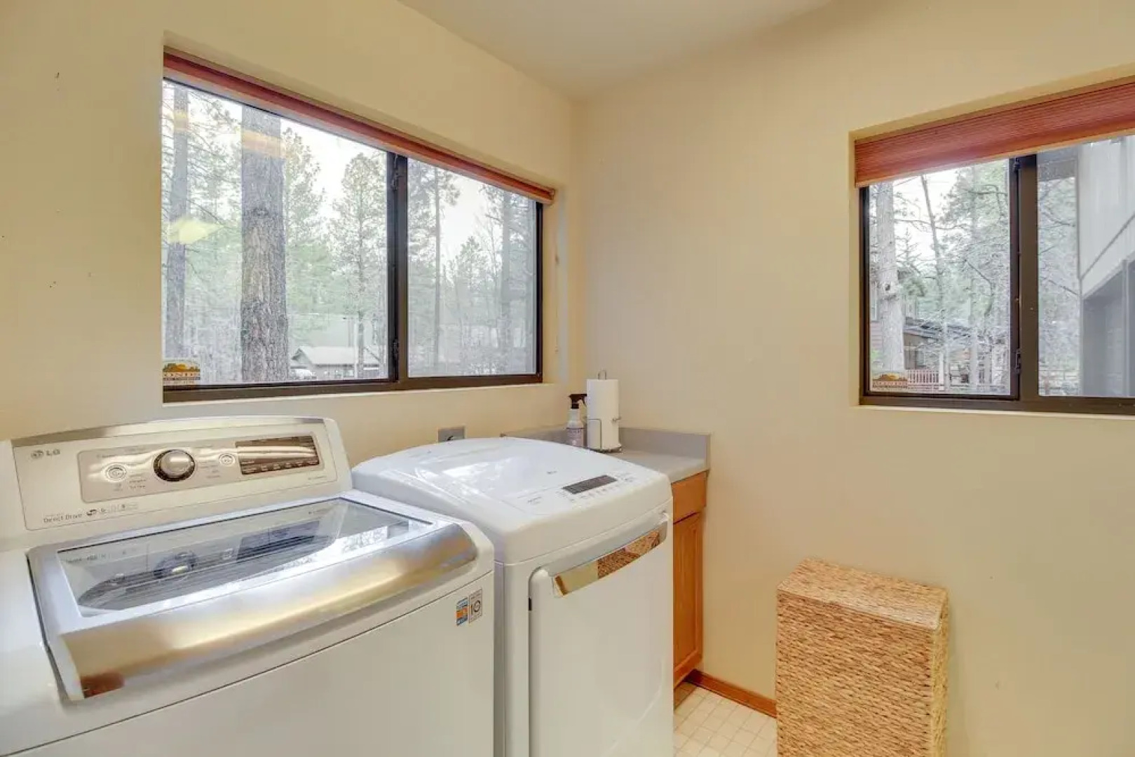 Spacious Pinetop-lakeside Home w/ Deck - Near Golf