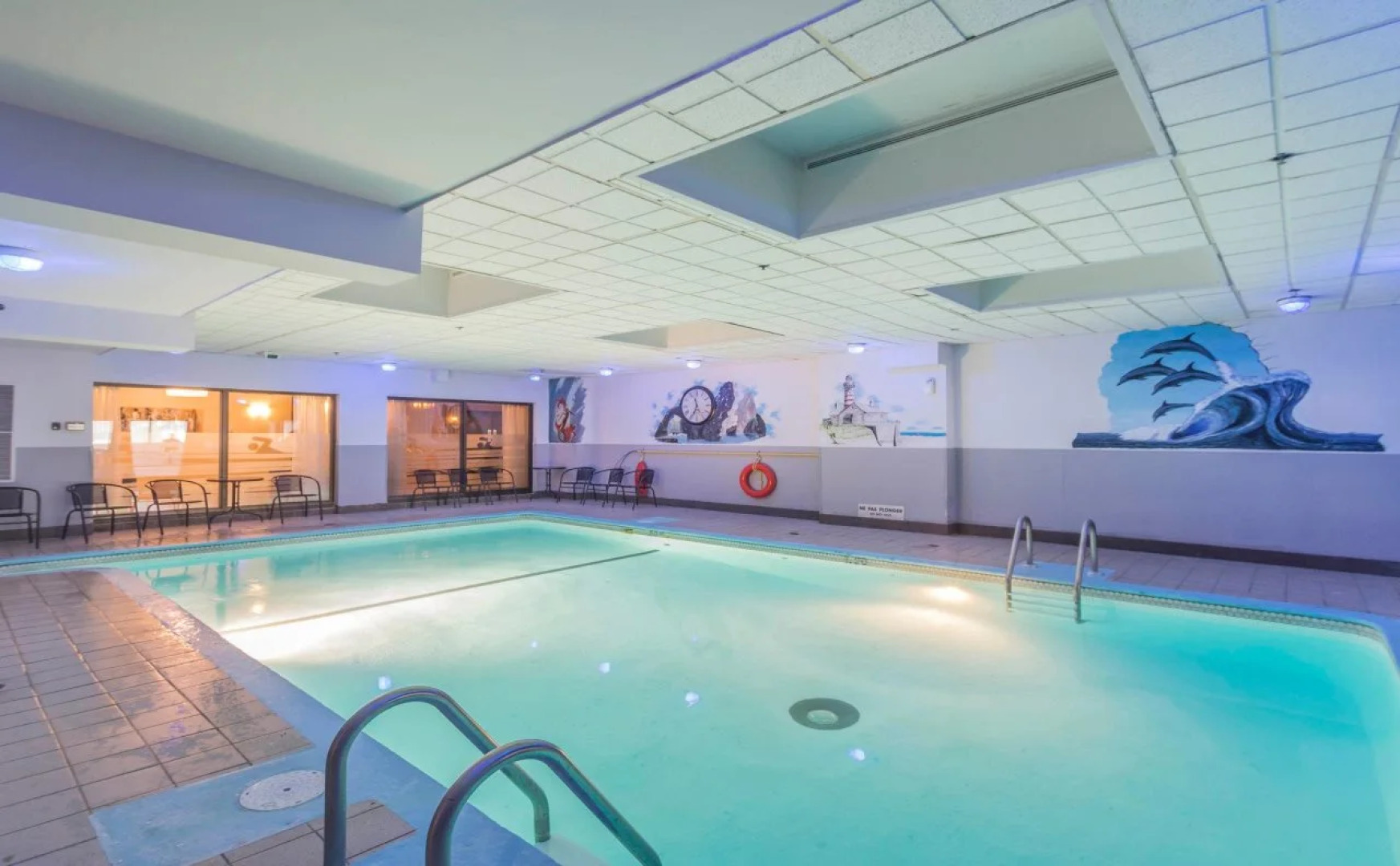 Travelodge by Wyndham Hotel & Convention Centre Quebec City