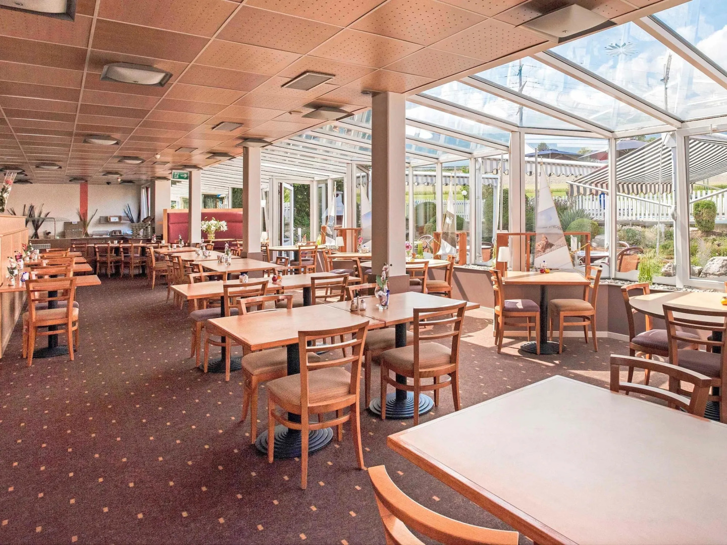 Ibis 3 Lacs Neuchatel Hotel