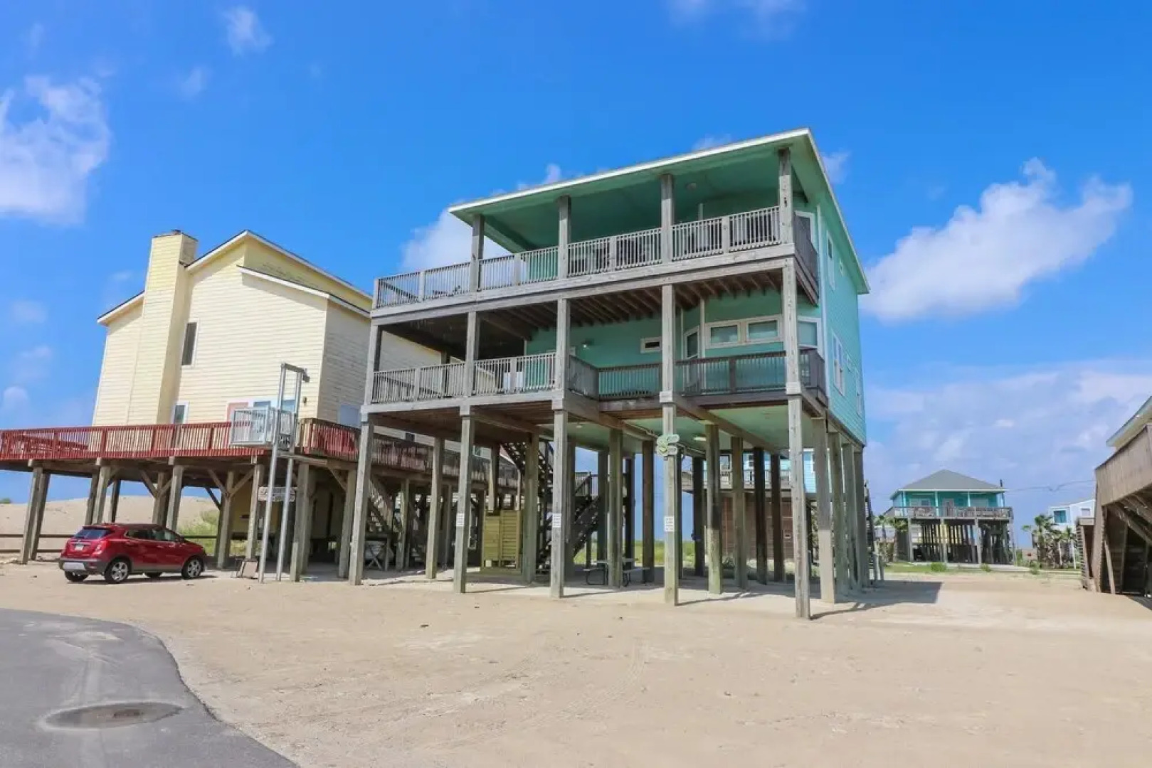 A Wave From It All Stay ON the Beach With Ocean Views From 2 Decks
