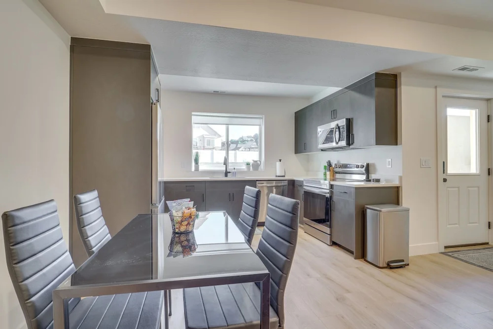 South Jordan Vacation Rental ~ 17 Mi to Slc!