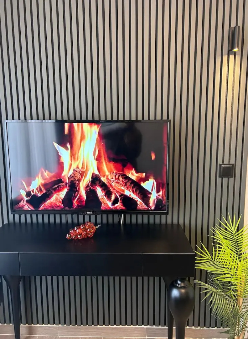 12 Rooms Boutique Hotel