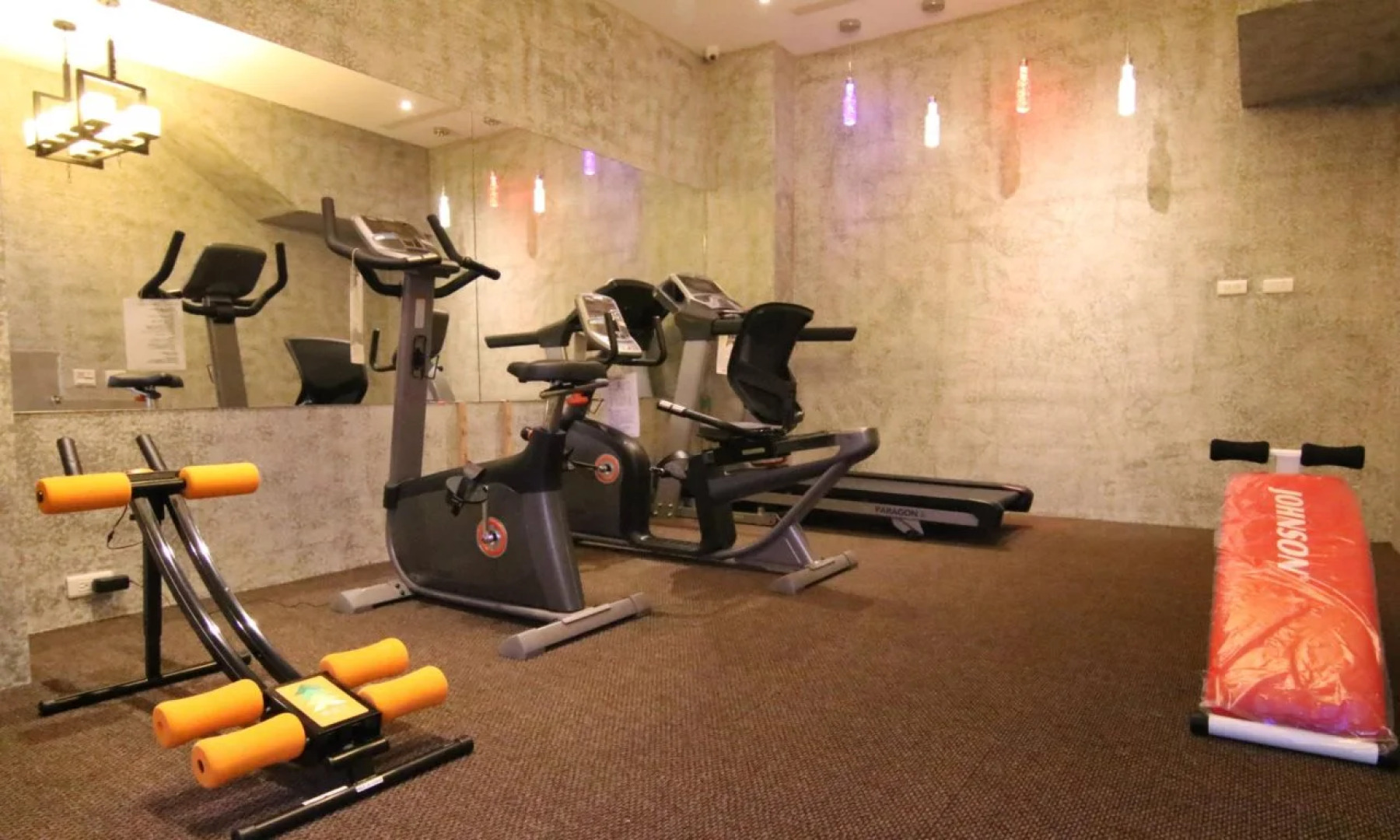 MOSHAMANLA Hotel-Main Station