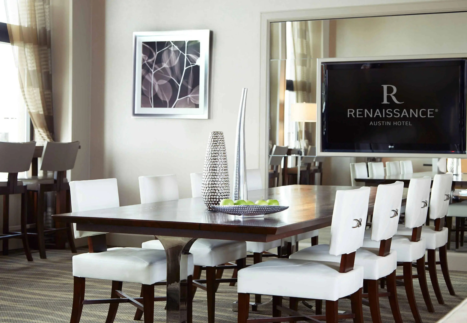 Renaissance Austin Hotel