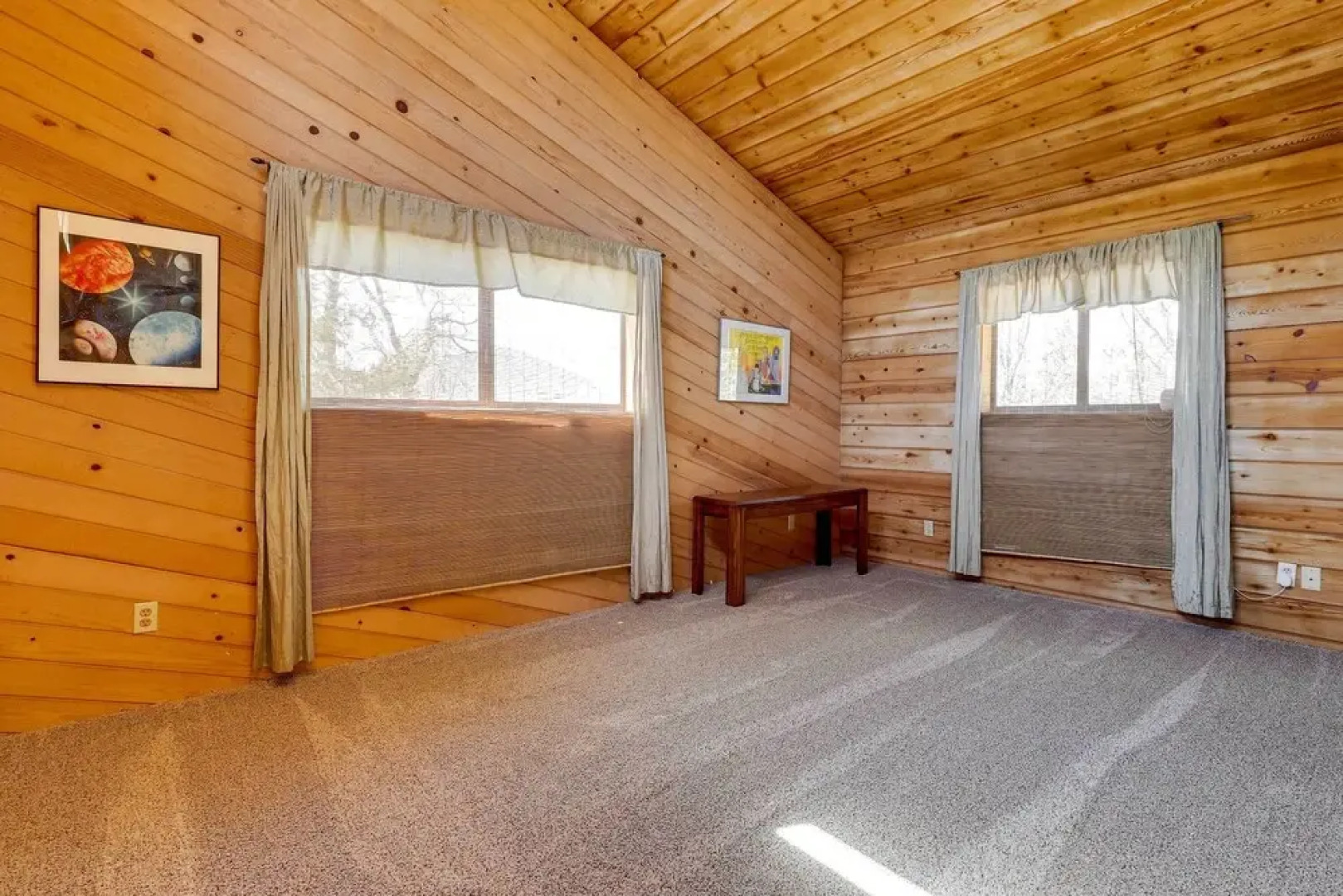 Welcoming Cole Ridge Chalet in Kelseyville!