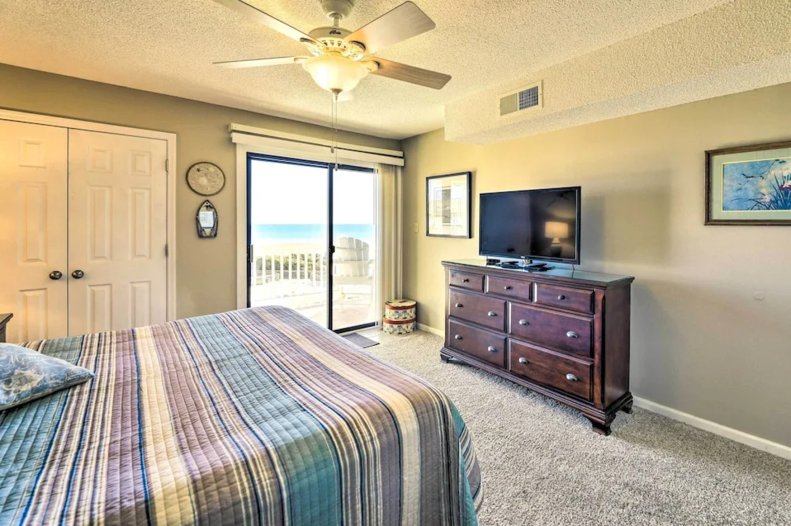 Coastal Condo w/ Indoor & Outdoor Pool Access