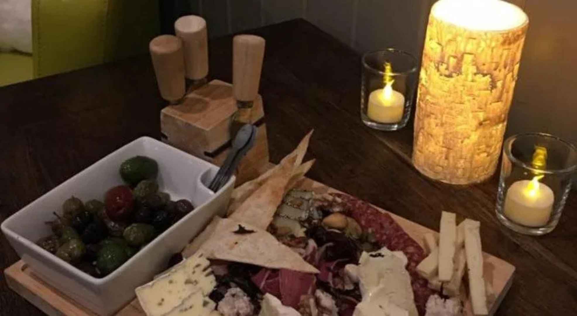 The Bulldog Hotel Silver Star