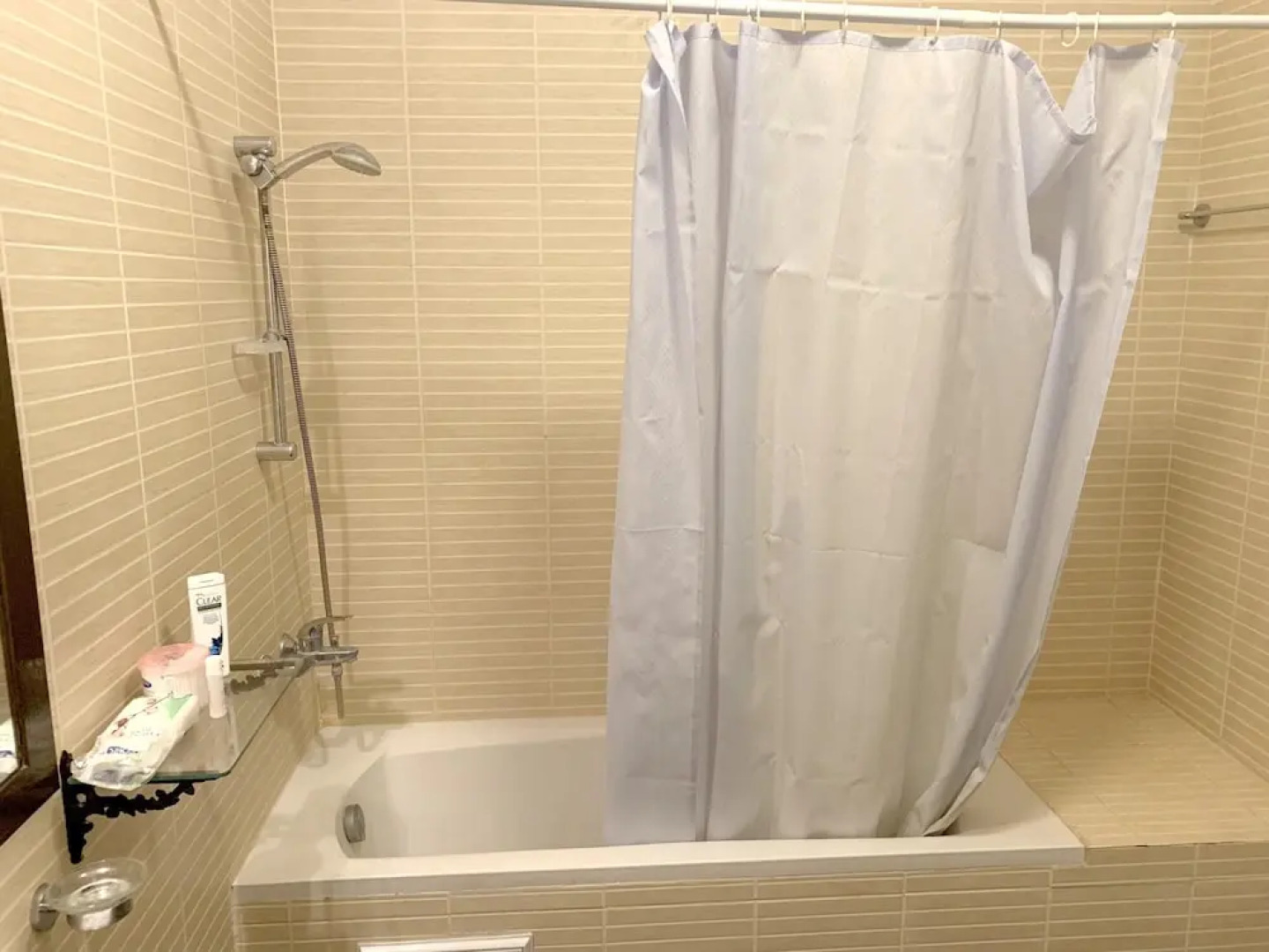 Apartment With 2 Bedrooms in Cheraga, With Shared Pool, Terrace and Wifi