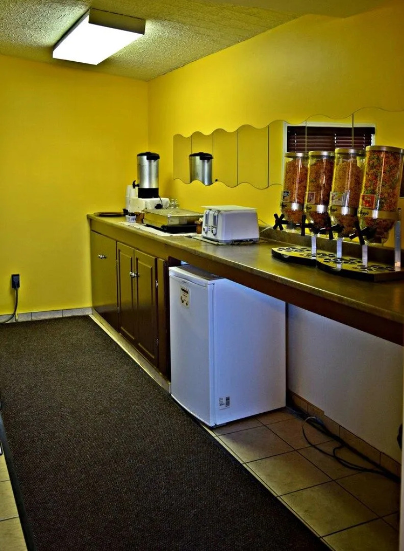 Bonnyville Manor - Centre Suite Inns