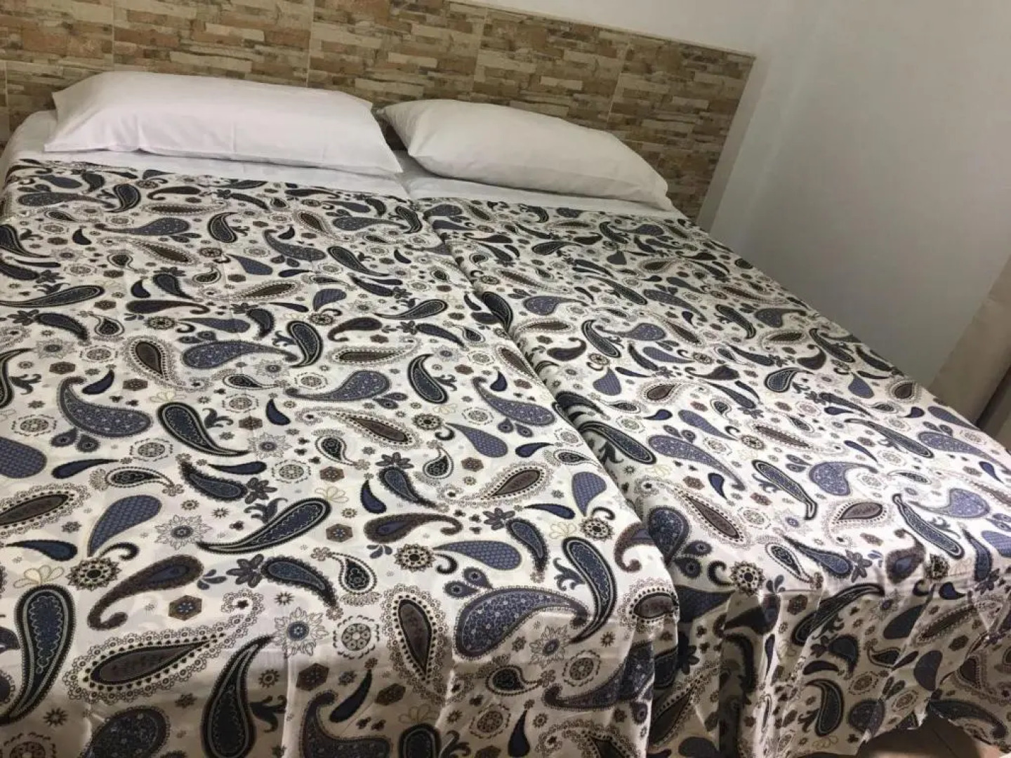 Hostal Residencia Cardona