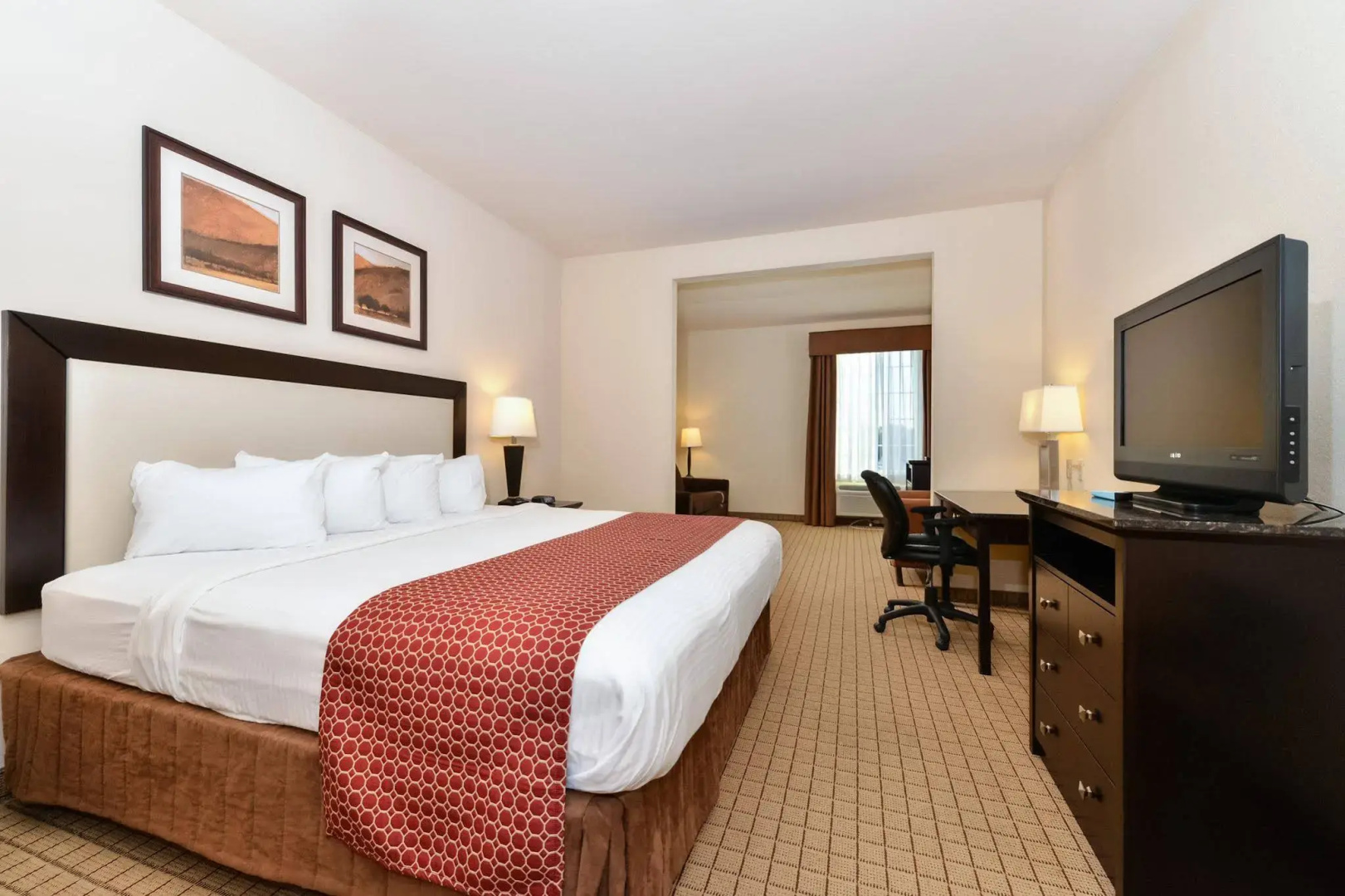 Express Inn & Suites