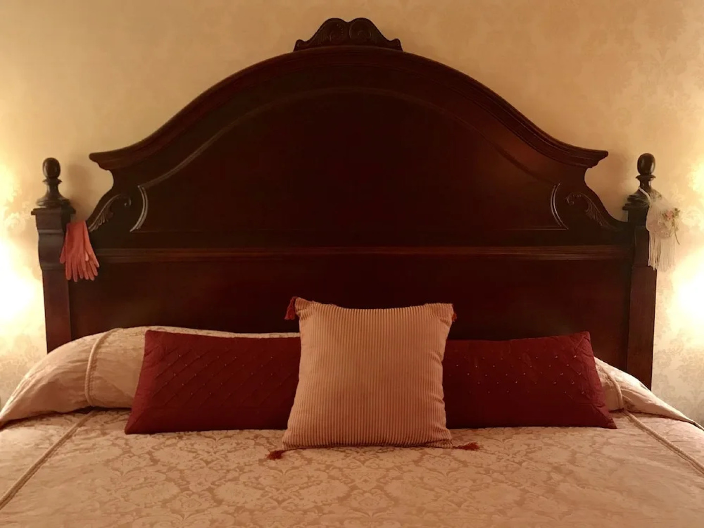 1896 House Country Inn - Barnside Inn