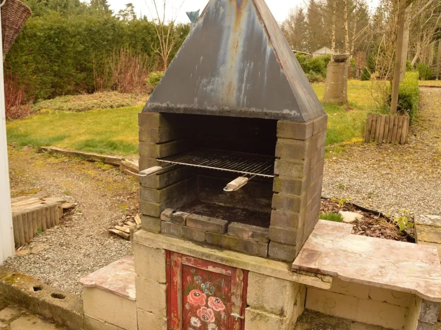 Family Retreat With Garden