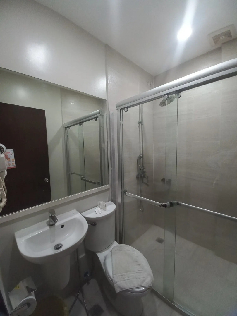Holiday Suites Puerto Princesa