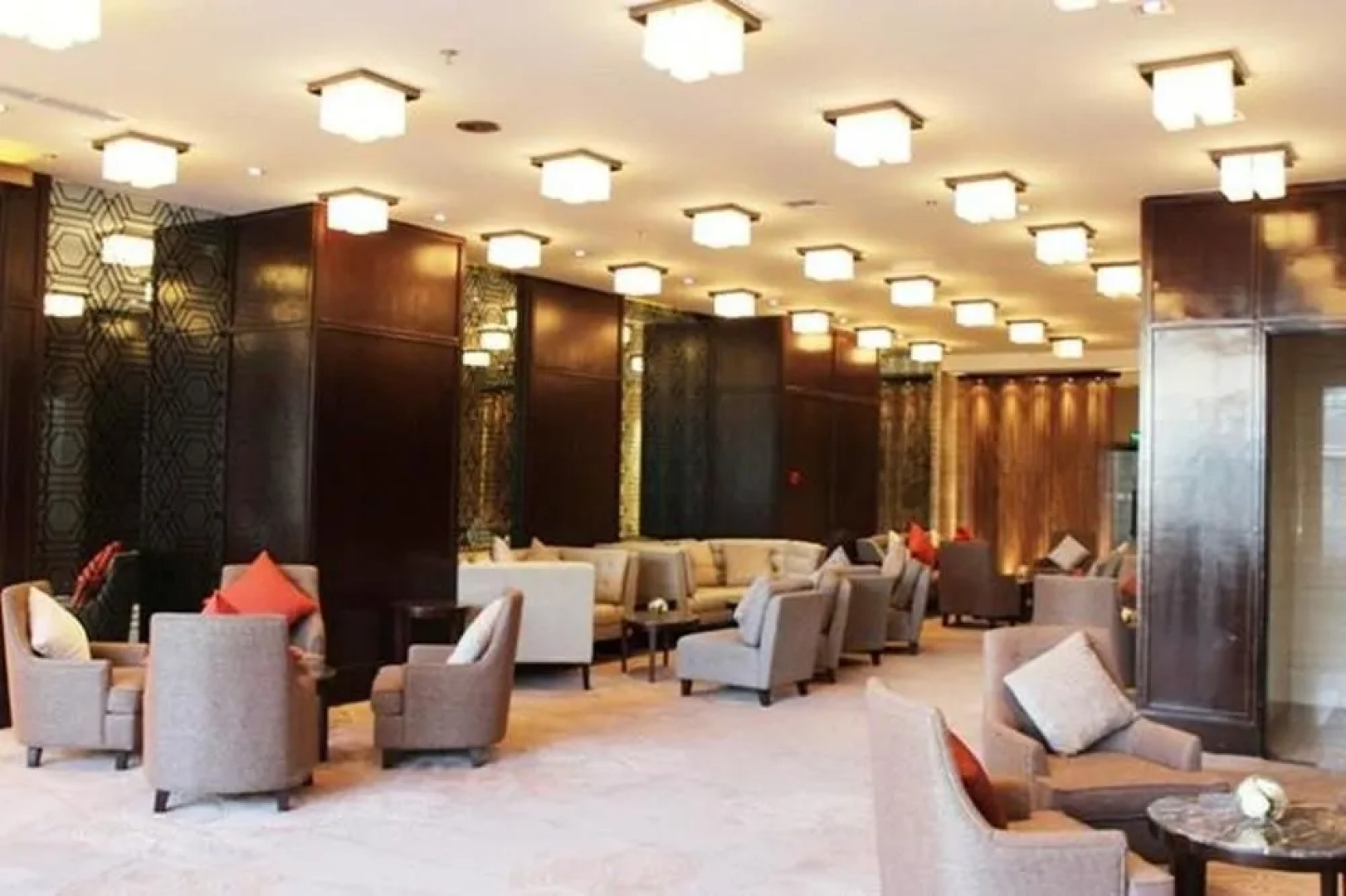 Qinhuangdao Peninsula Seasons Hotel And Apartment