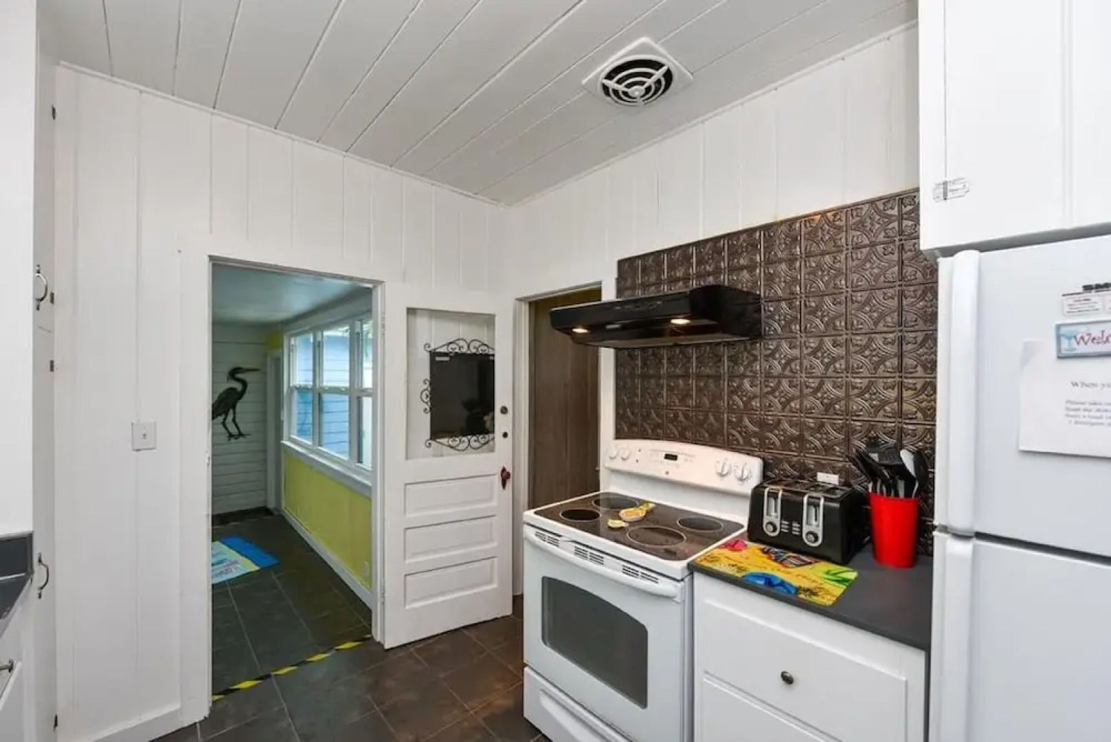 A House on Siesta Beach by Beachside Management