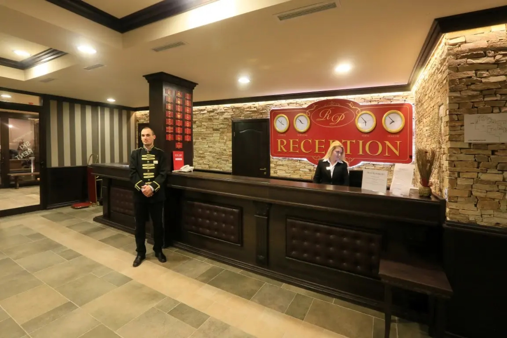 Royal Park Hotel and Apartments