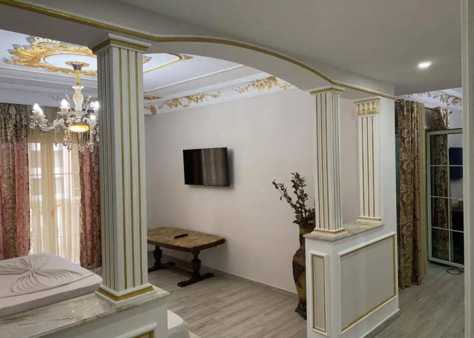 Pavarsia Beach Hotel