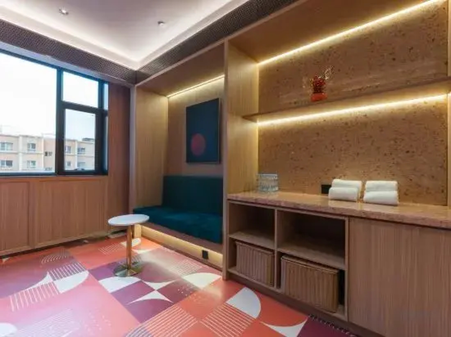 Orange Hotel (Shache Food Street Pedestrian Street)