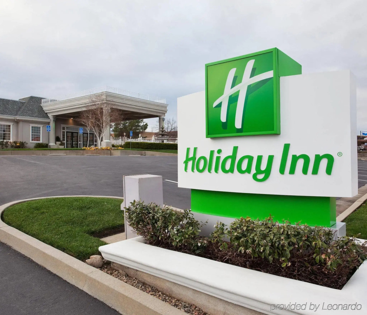 Holiday Inn Redding by IHG