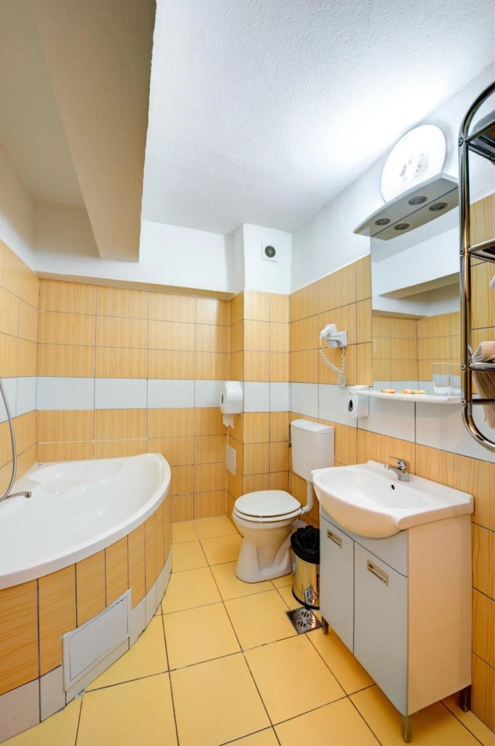 Complex Turistic Cornul Vanatorului