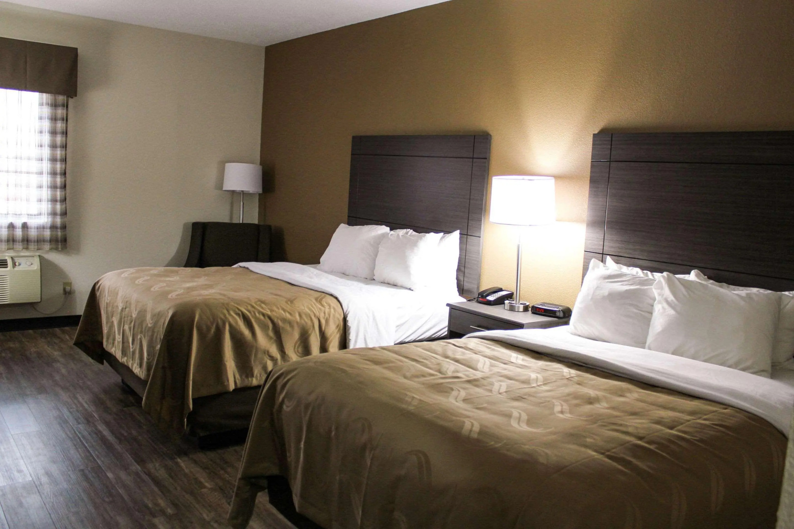 Quality Inn Clinton - Knoxville North