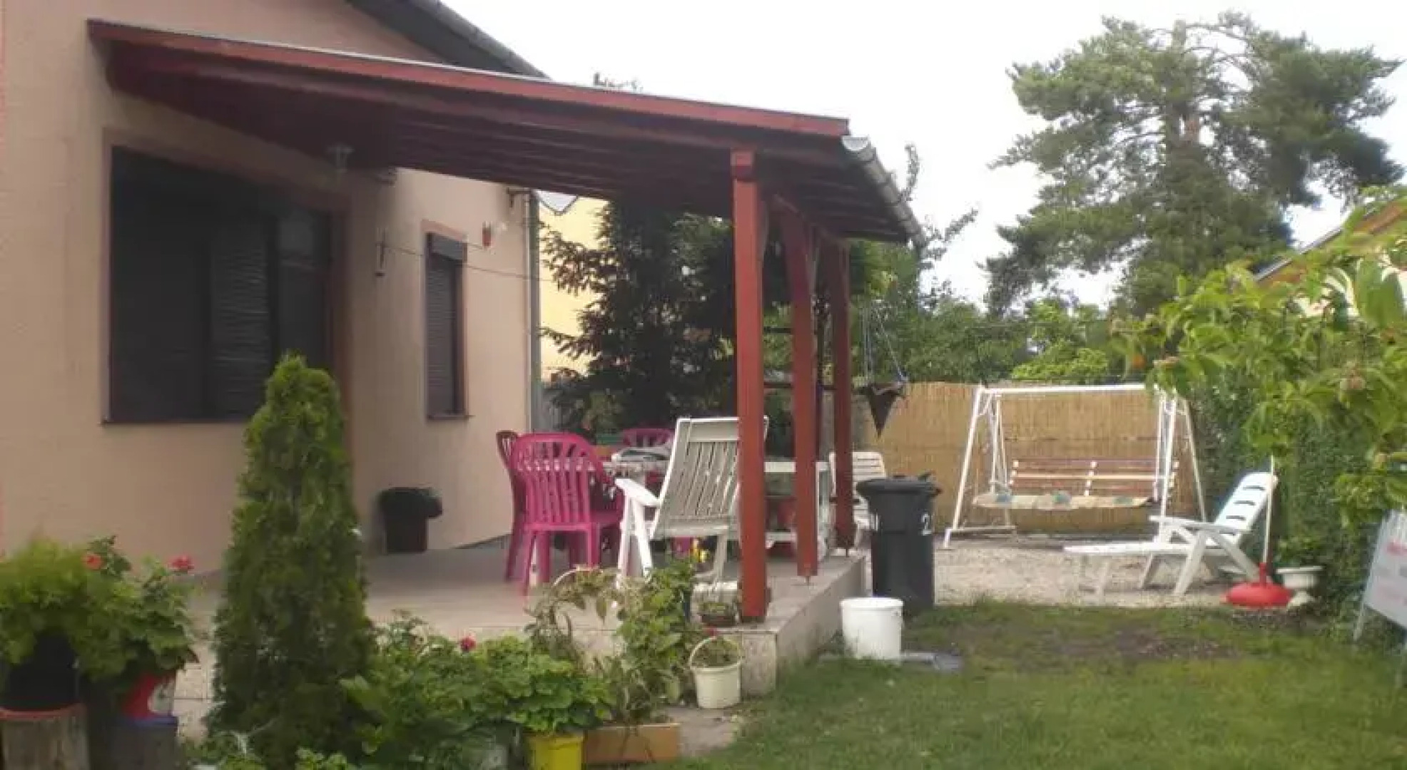 Fenyvesi Medencés Villa