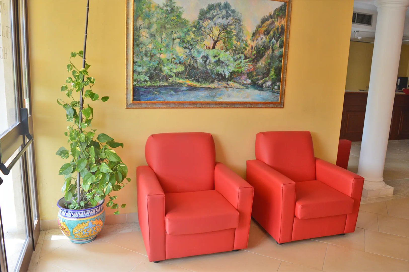 Prince Franklyn Hotel