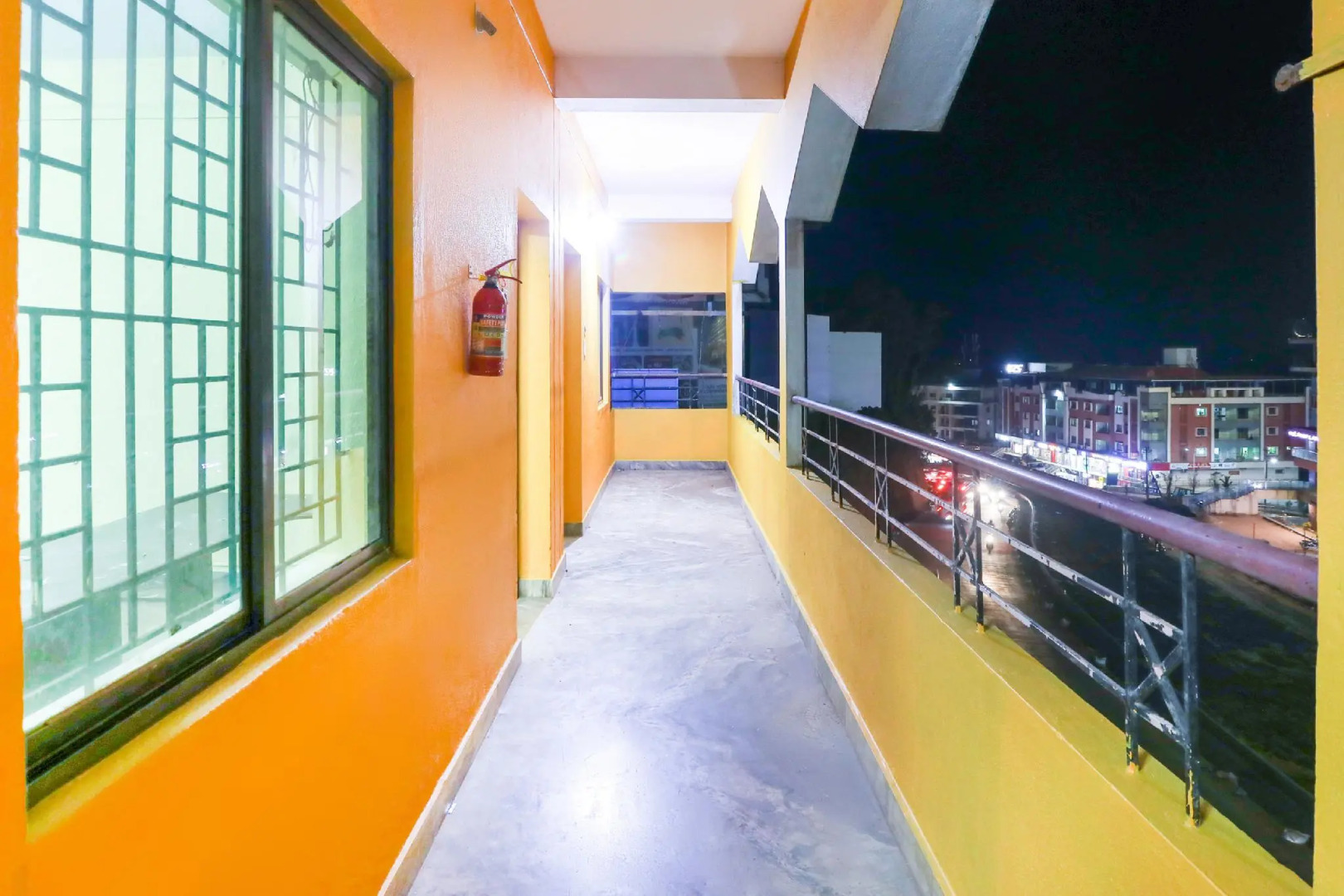 OYO 69765 Unnatha Residency