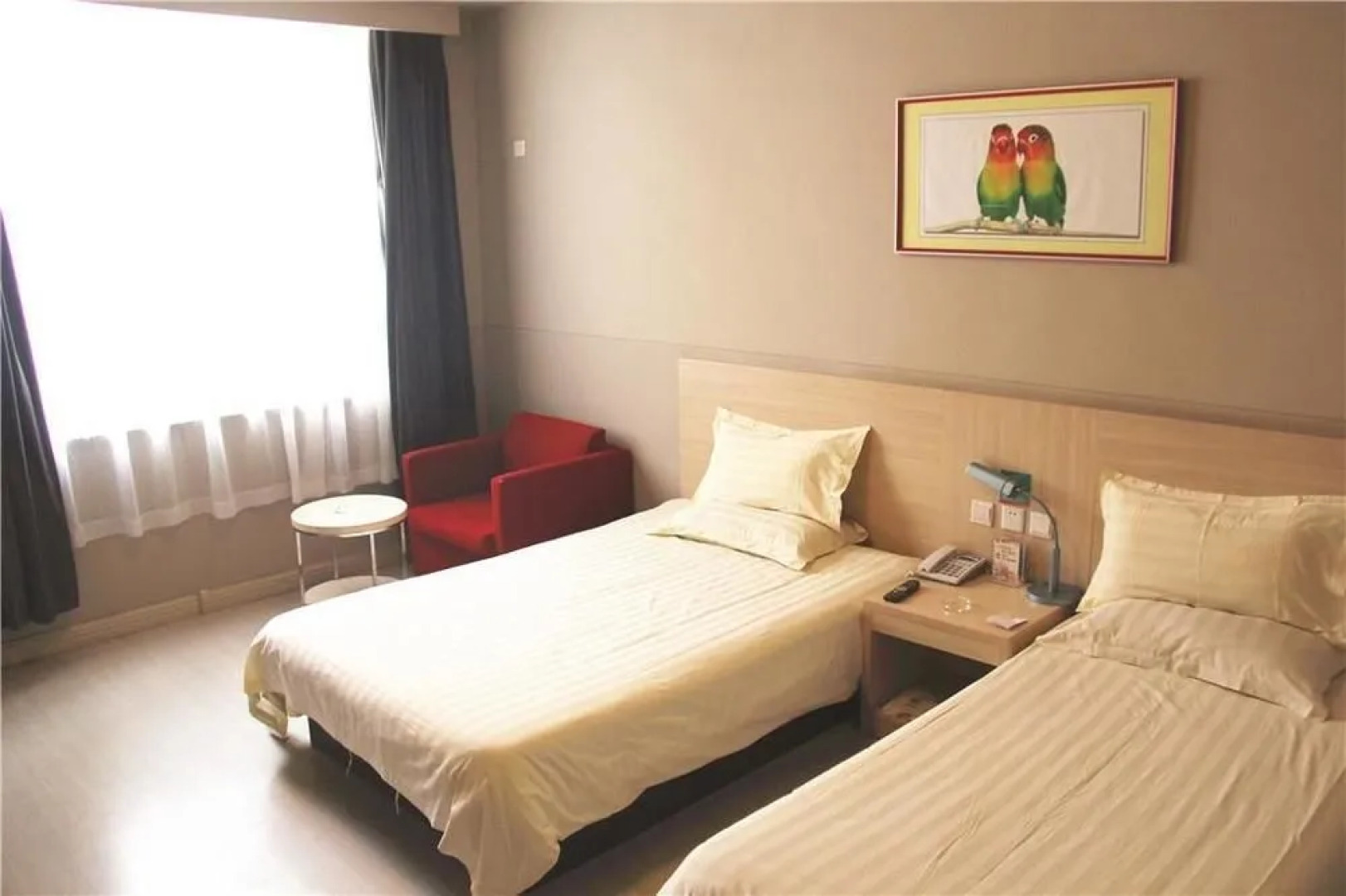 Jinjing Select Hotel (Xintian 360 South Airlines Branch)