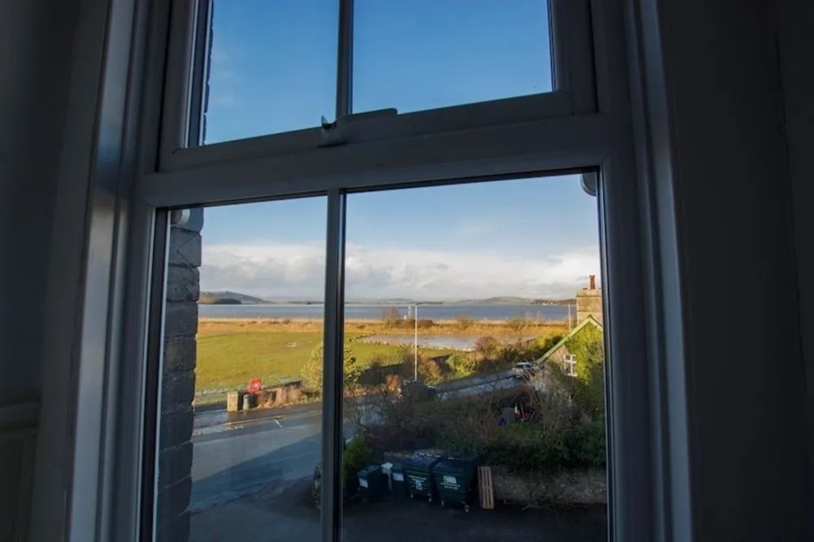 Ye Olde Fighting Cocks