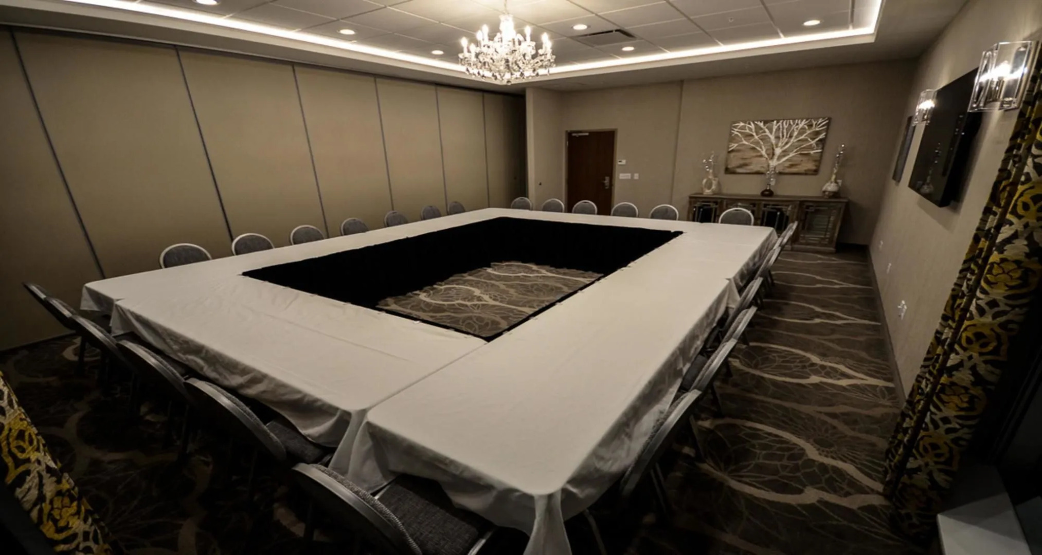 Best Western Plus St. John's Airport Hotel and Suites