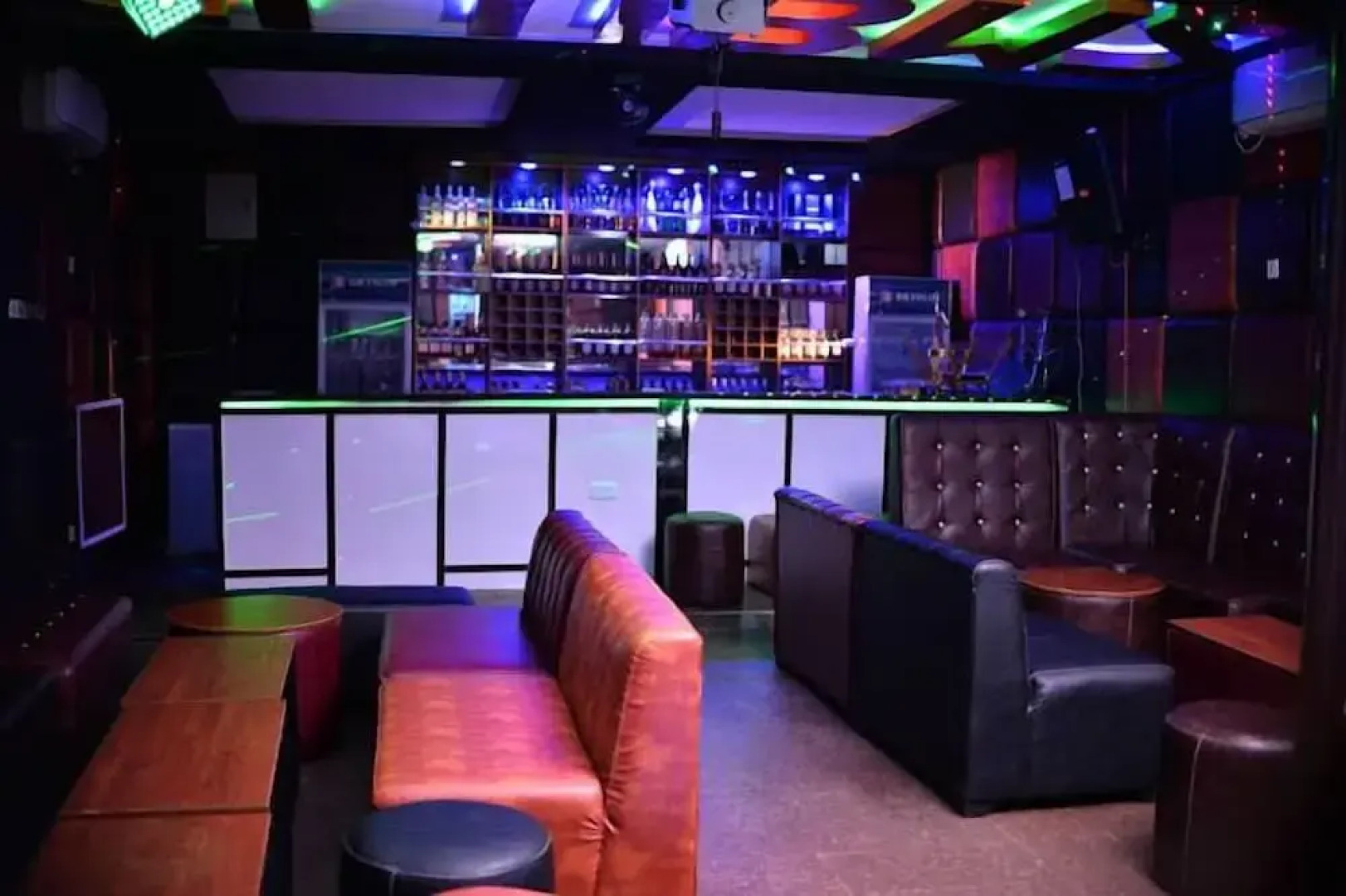 Maxbe Continental Hotel