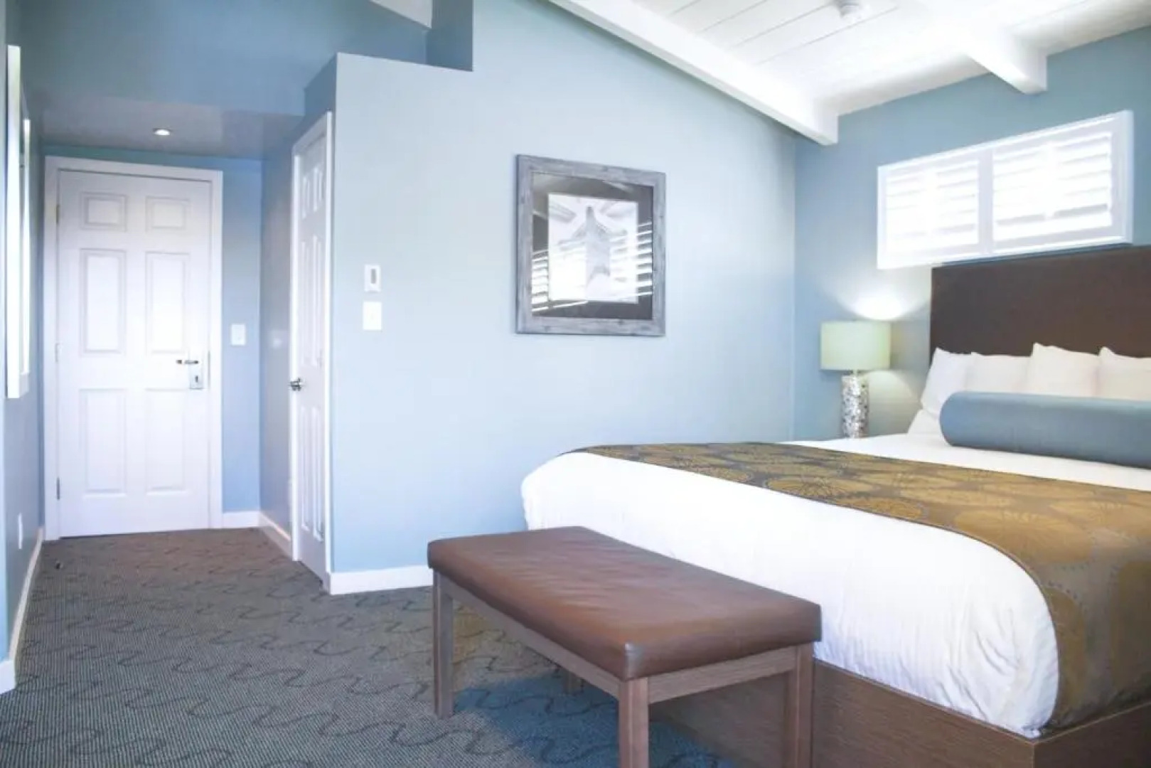 Ocean Echo Inn and Beach Cottages