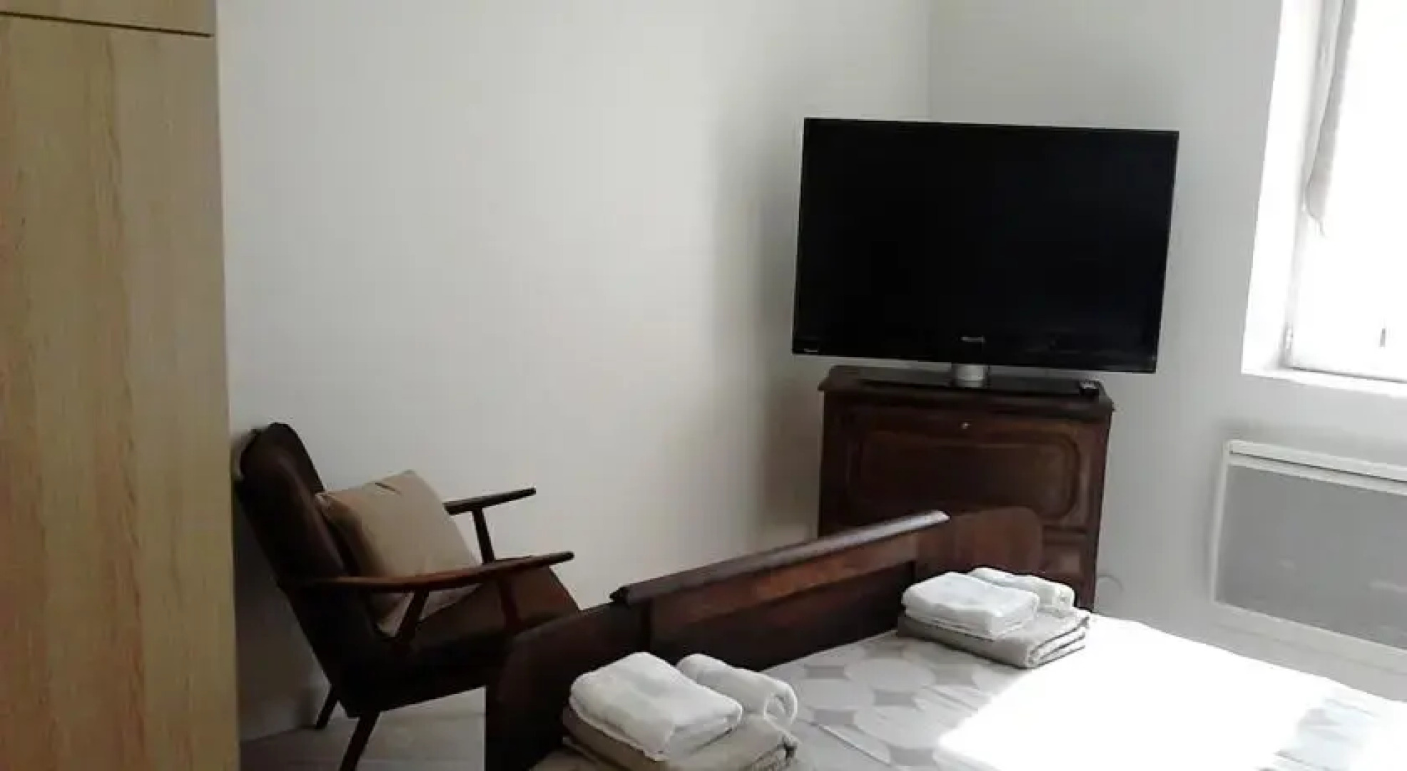 La Poule aux Oeufs Dort