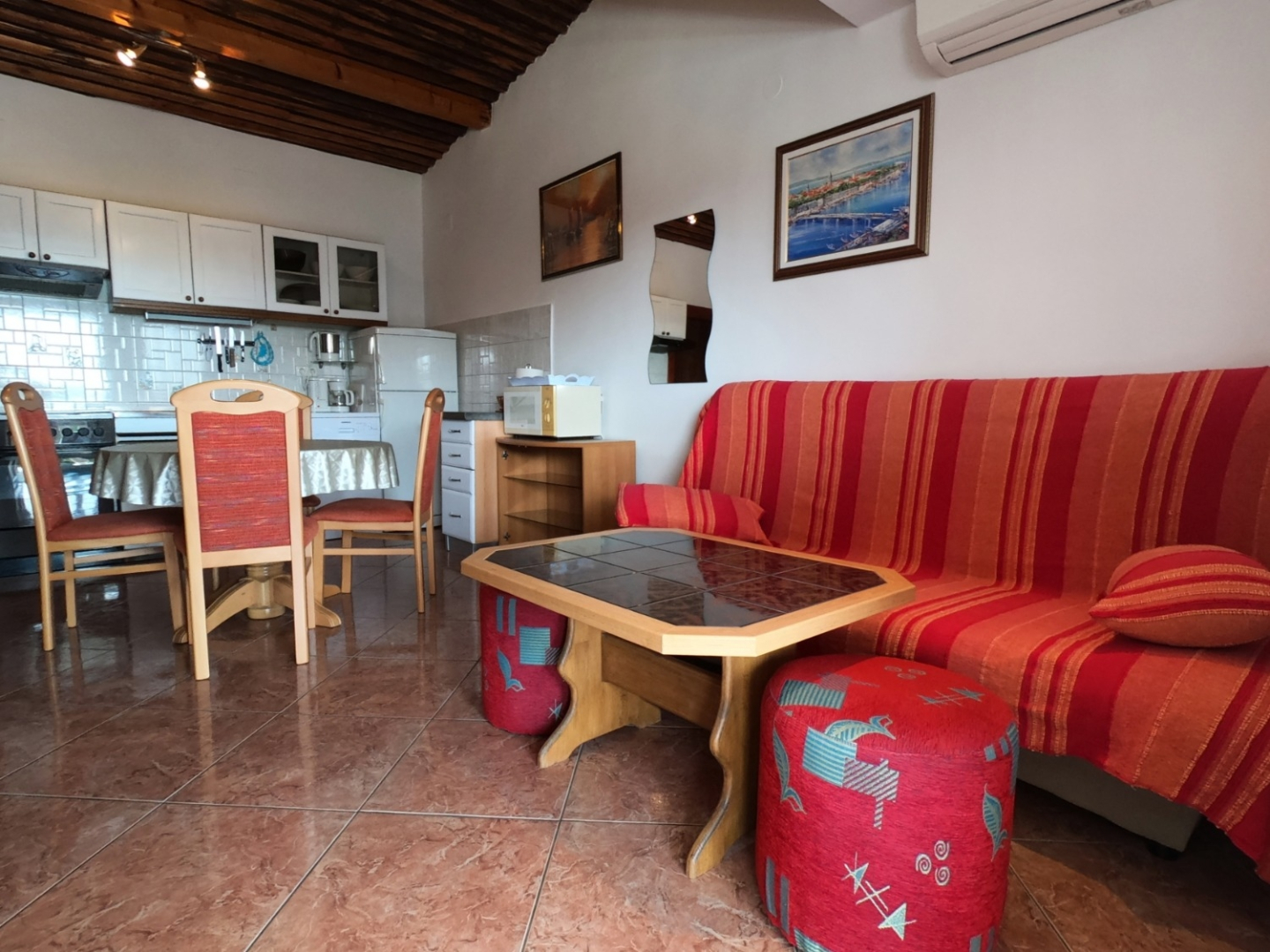 Apartment Ana - 120 m from the beach A1 Sukosan, Zadar riviera